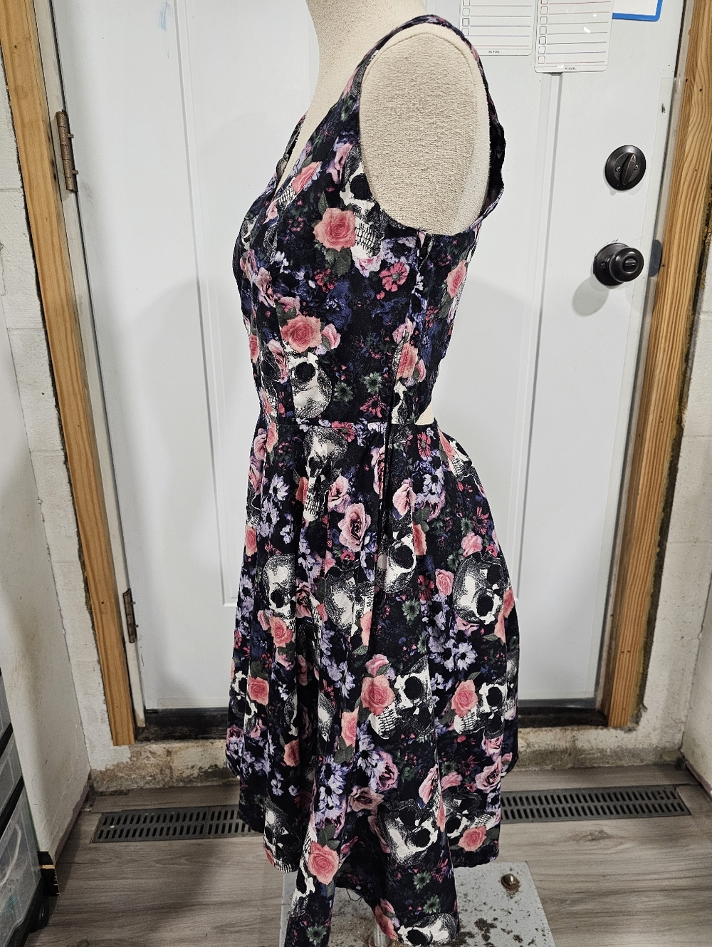 Floral Skull Fit-and-Flare Dress in Black and Pink WITH POCKETS! - Picture 7 of 9